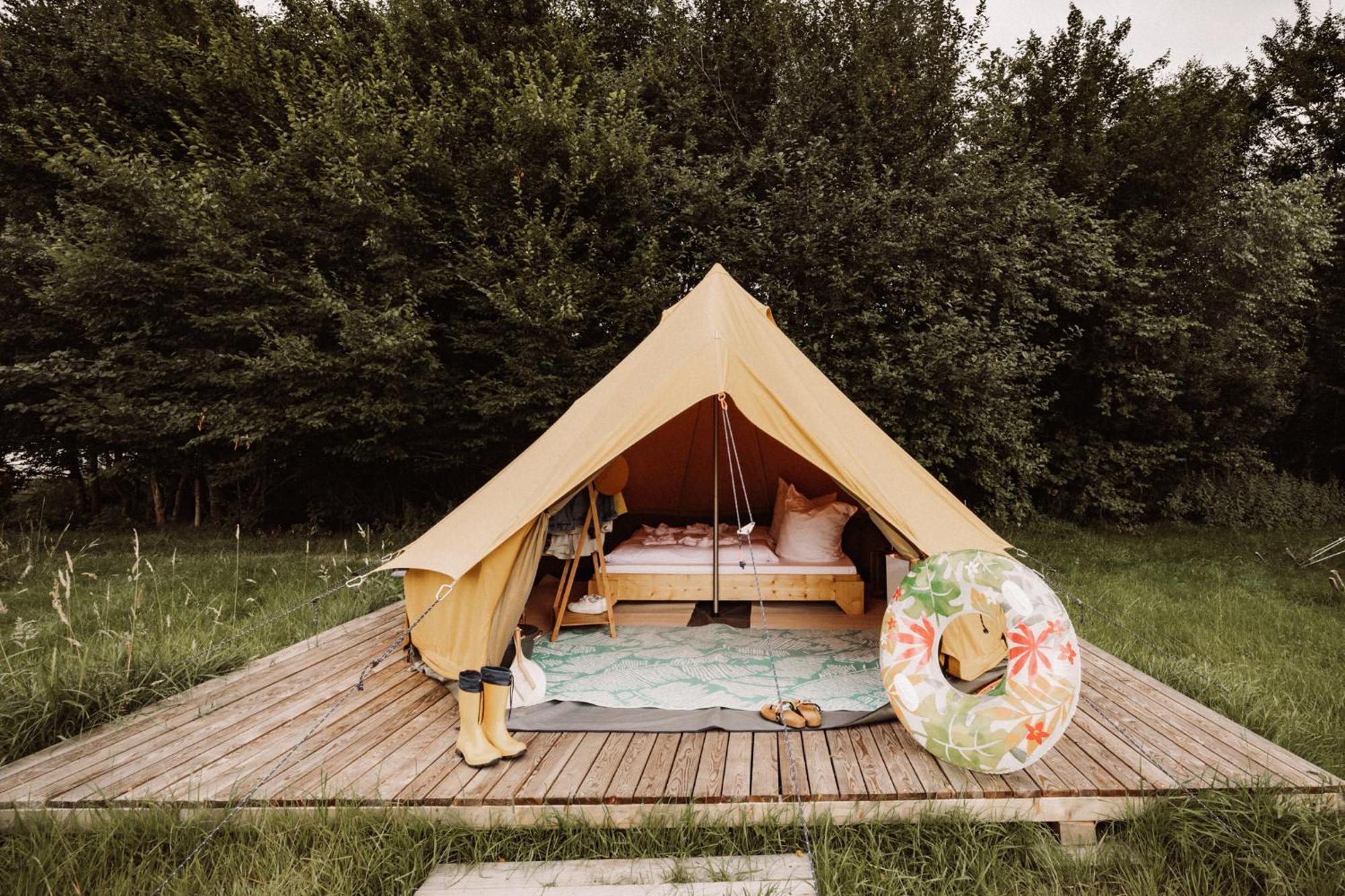 Raus Und Gut Glamping Am Graebendorfer See Drebkau Exterior foto